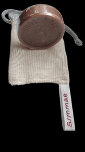 Porte-savon avec savon au lait d'ânesse
