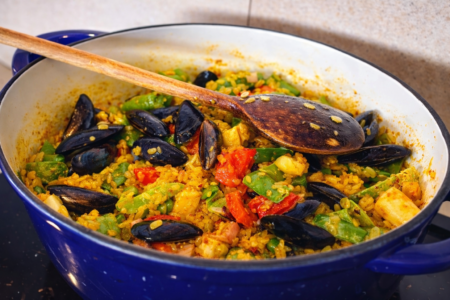 Paella gambas et fruits de mer à la marmite norvégienne