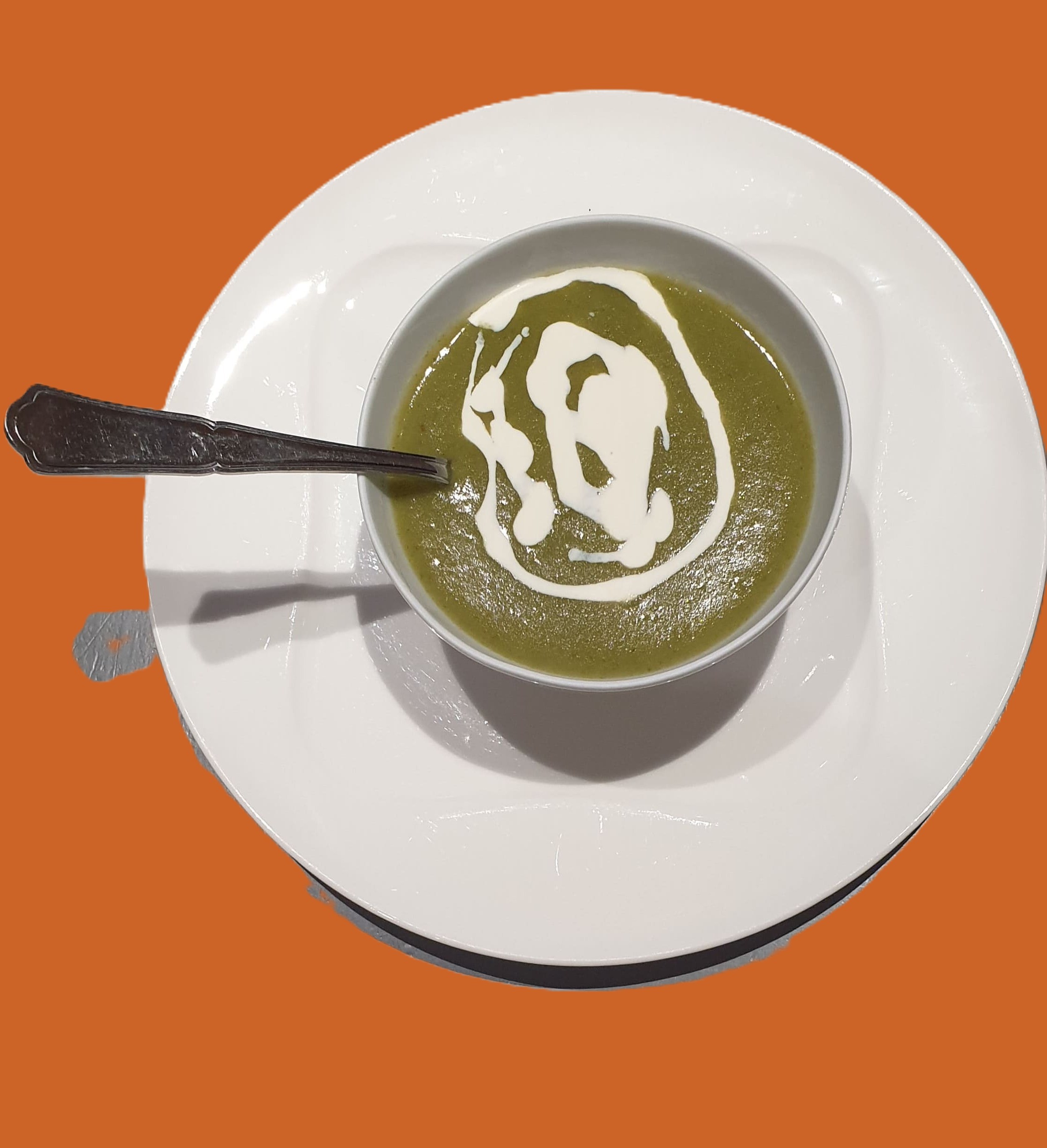 Potage aux fanes de radis : cuisson douce à la marmite norvégienne et zéro déchet